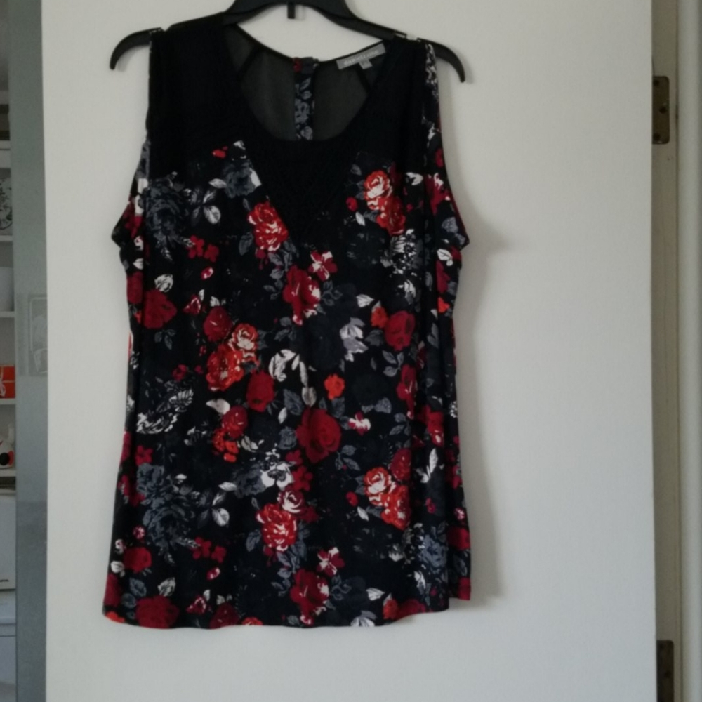 Shirt Sleeveless
